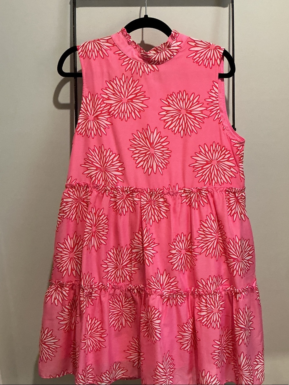 Sleeveless Pink Floral Tiered Casual Dress
